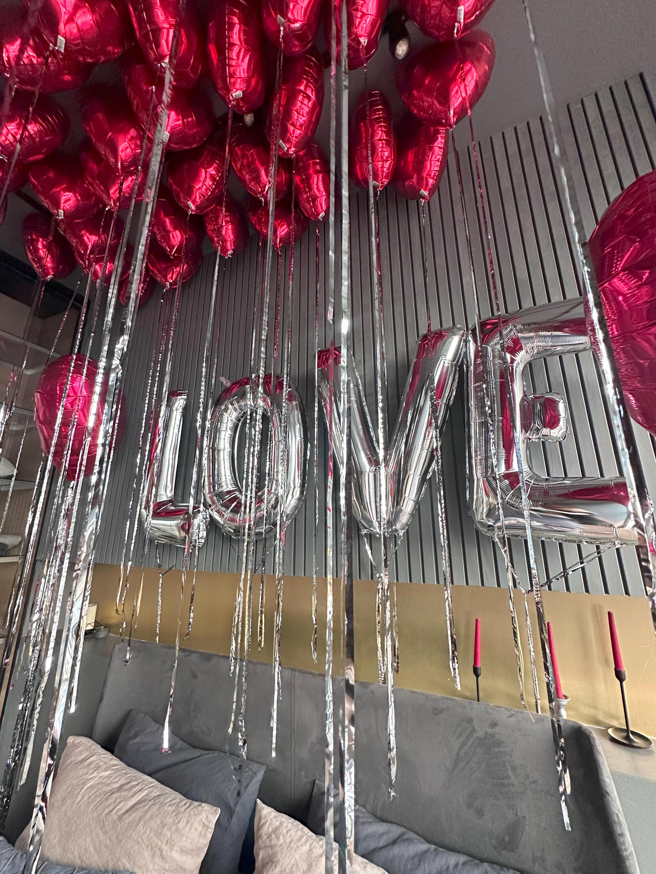 Red Heart Balloons: Valentine's Day, Proposal & Anniversary Decor