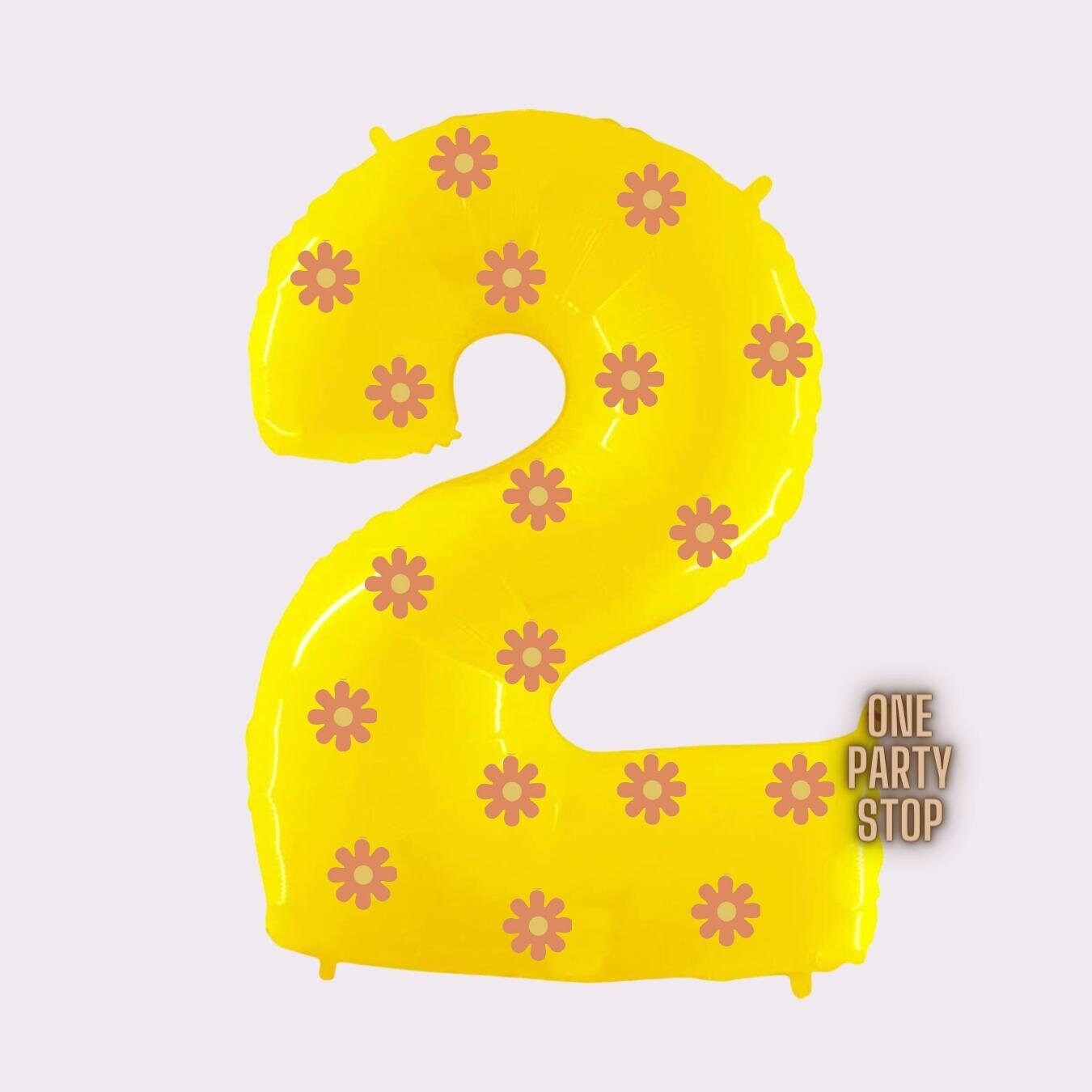 Daisy Number Balloon Bouquet: Groovy Birthday Party Decor